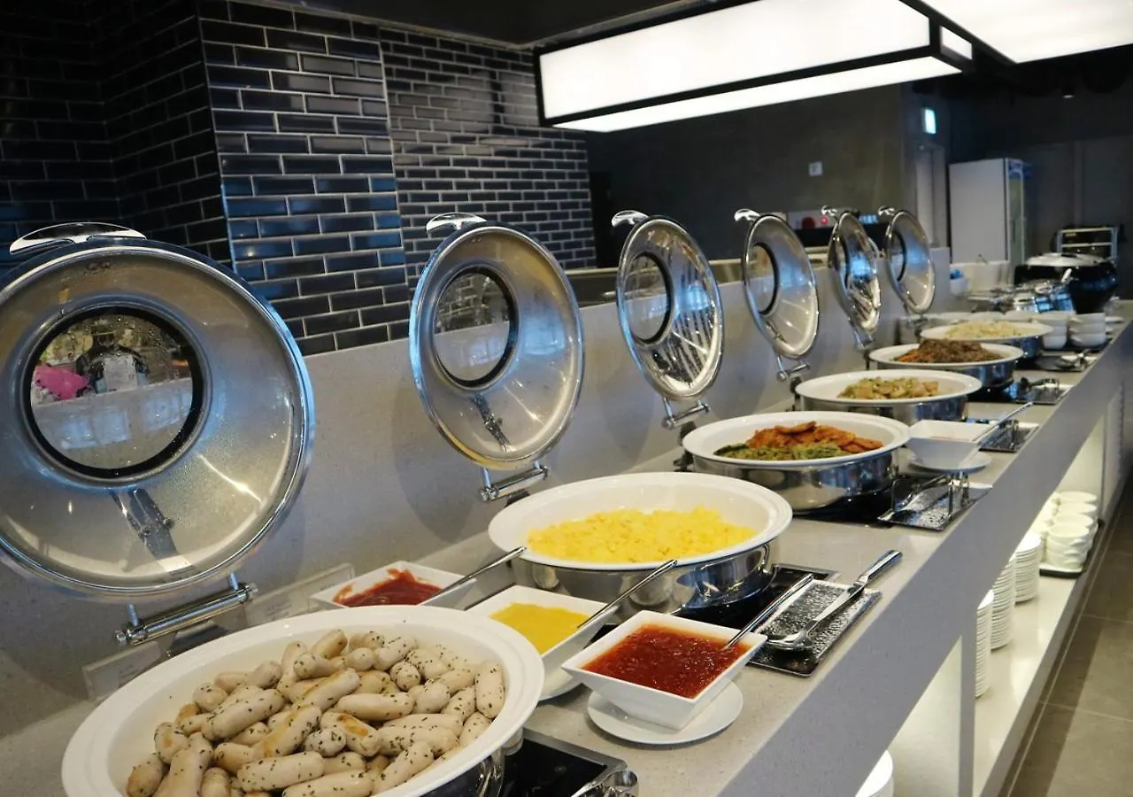 Ramada Encore By Wyndham Busan Haeundae
