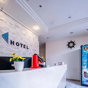 K 14 2*, 新加坡 新加坡