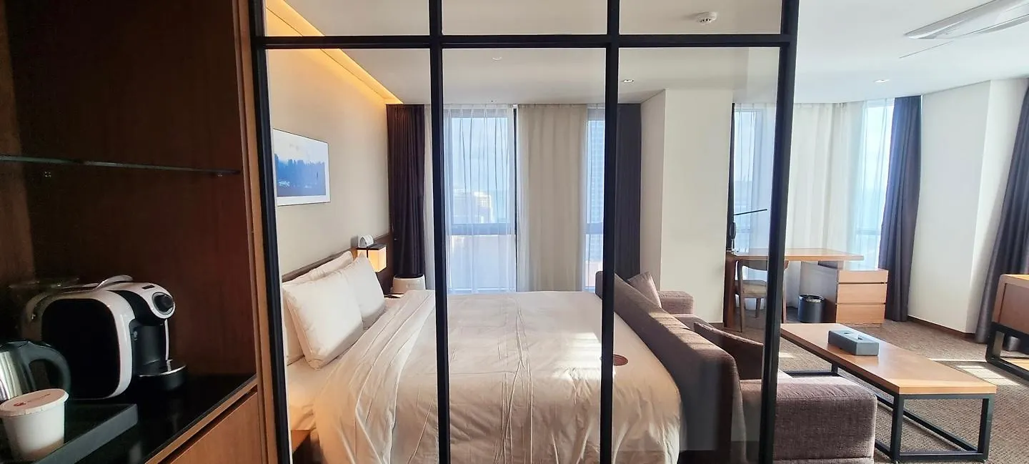 Hotel Ramada Encore By Wyndham Busan Haeundae