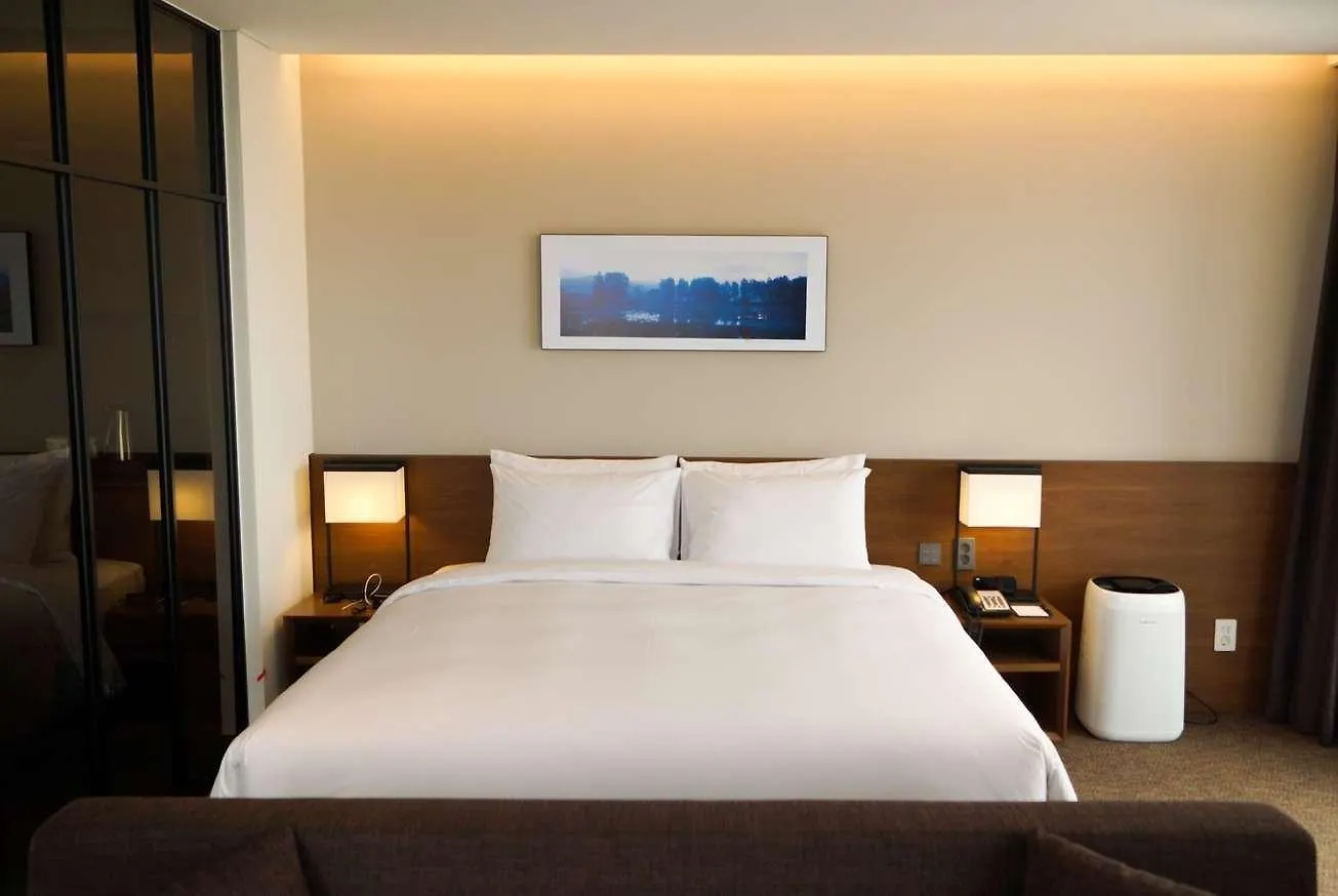 Hotel Ramada Encore By Wyndham Busan Haeundae