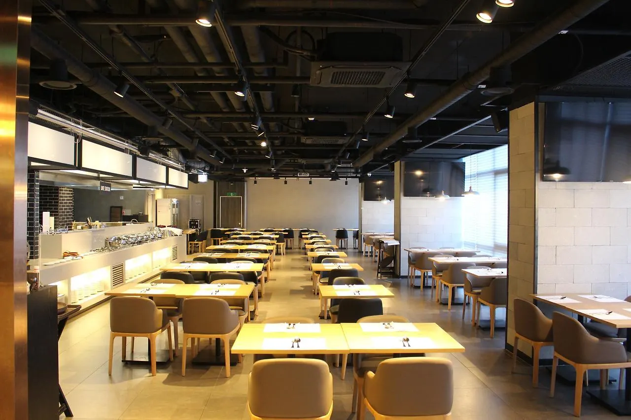 Ramada Encore By Wyndham Busan Haeundae Hotel