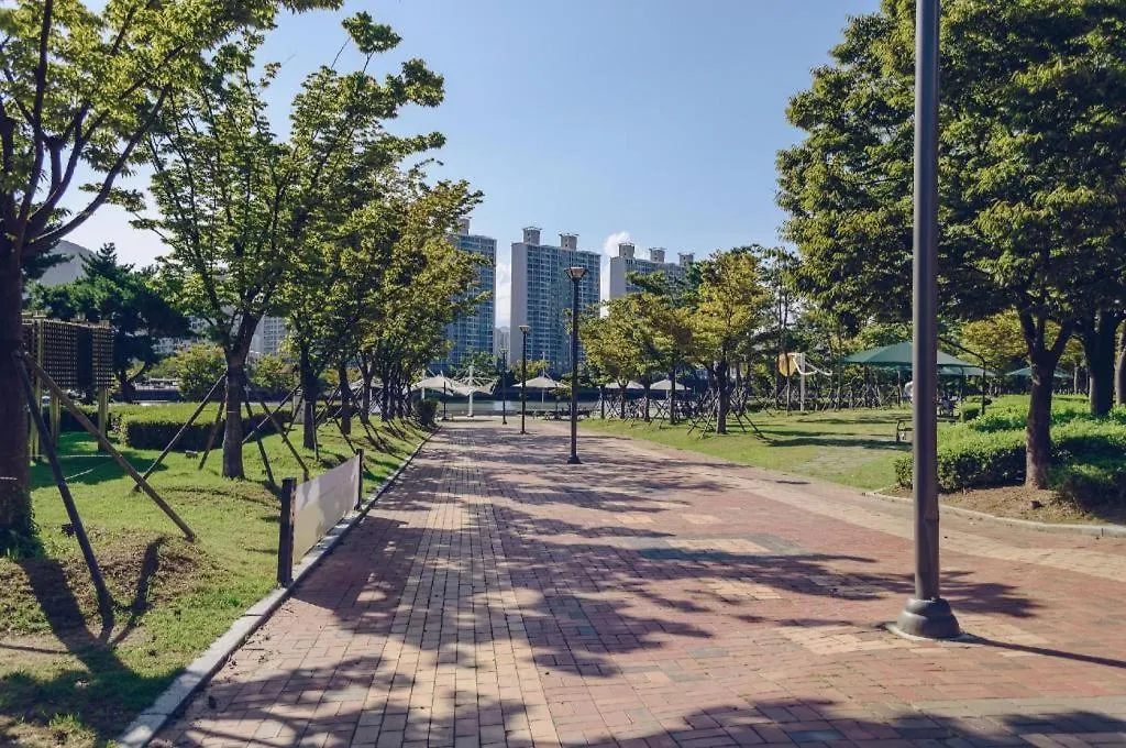 **** Hotel Ramada Encore By Wyndham Busan Haeundae South Korea
