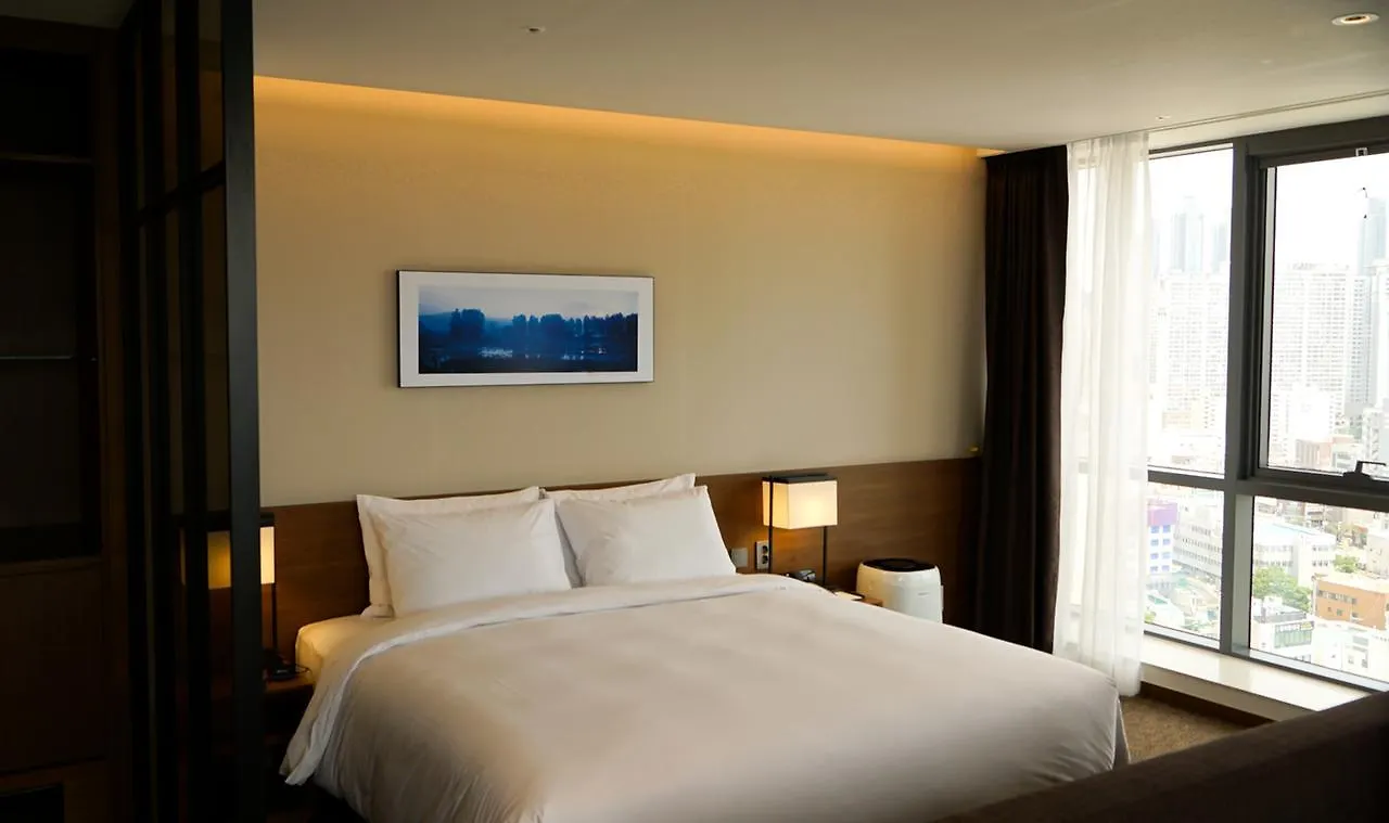 Hotel Ramada Encore By Wyndham Busan Haeundae