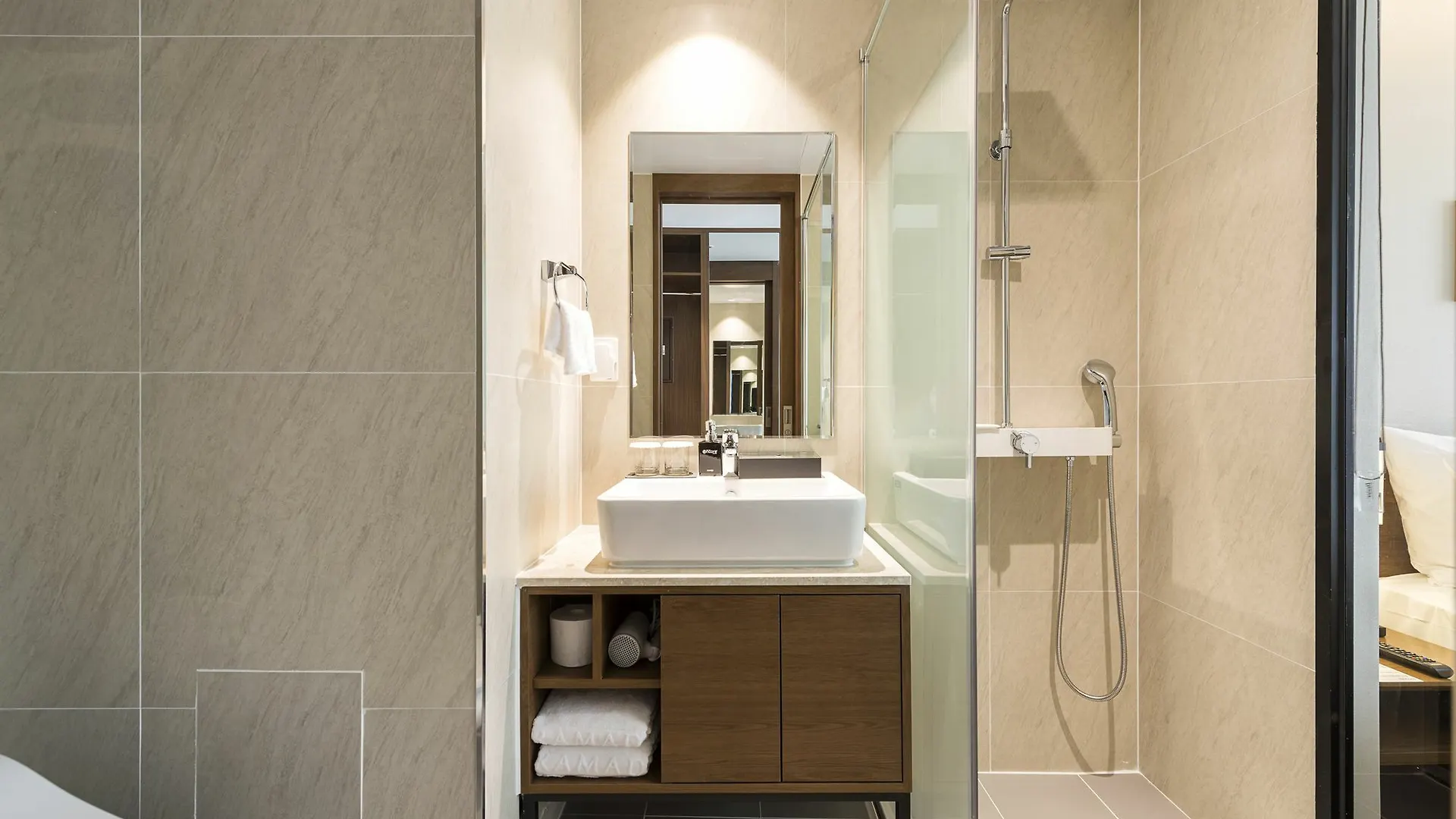Ramada Encore By Wyndham Busan Haeundae Hotel