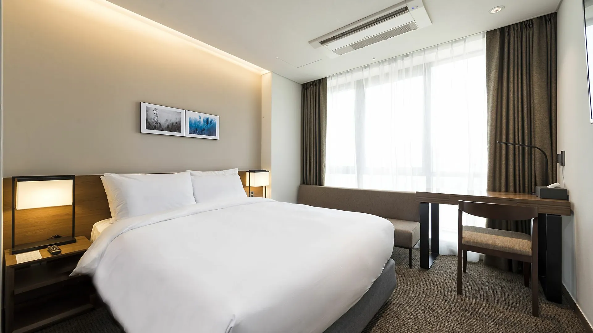 Ramada Encore By Wyndham Busan Haeundae